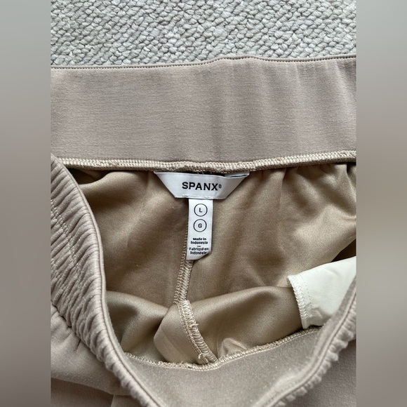 SPANX Women’s Air Essentials Colorblock Wide Leg Track Pant, Ashwood, Size L - Picture 7 of 8